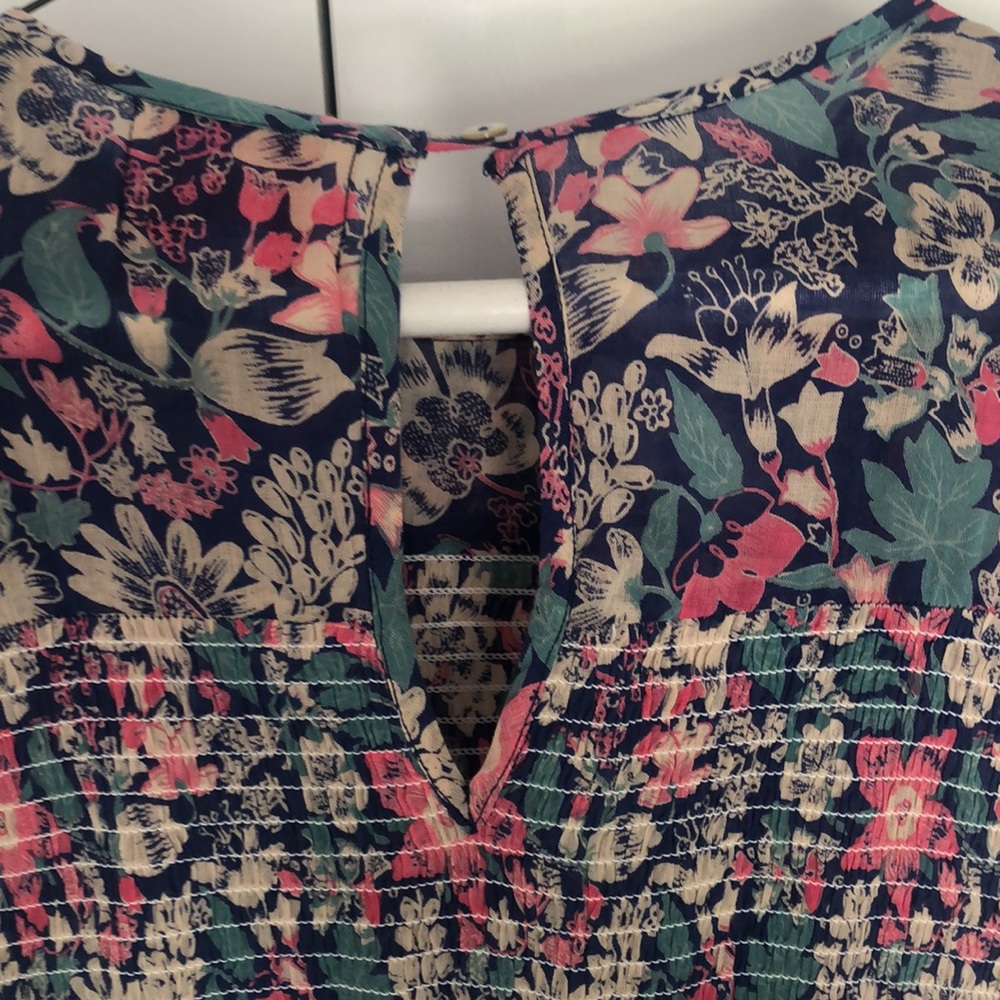 Banjanan Iris Dress is Anna’s wild garden small - Picture 10 of 12